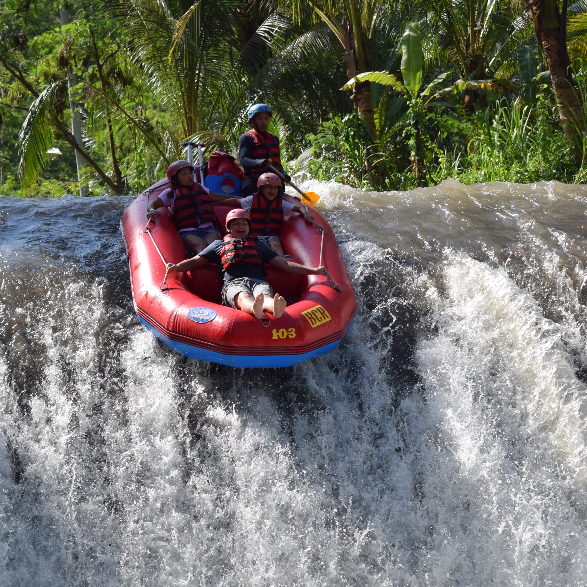 telaga waja rafting